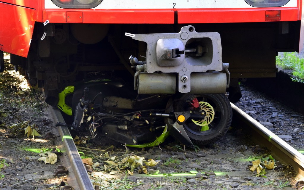 VU Roller KVB Bahn Koeln Luxemburgerstr Neuenhoefer Allee P061.JPG - Miklos Laubert